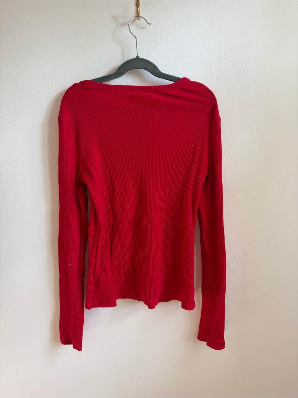 Old Navy Women's Red Ribbed Long-Sleeve Top - Picture 2 of 3